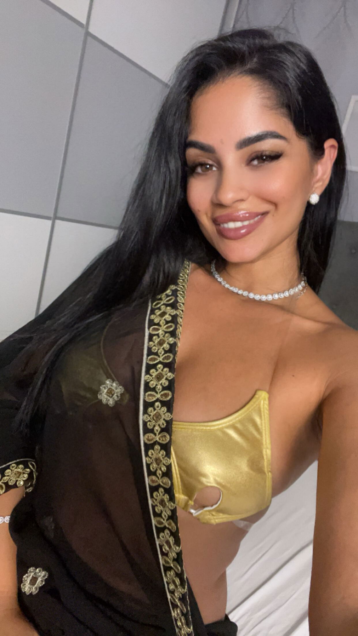 Adelle 🔞 TOP%9 🔞's avatar