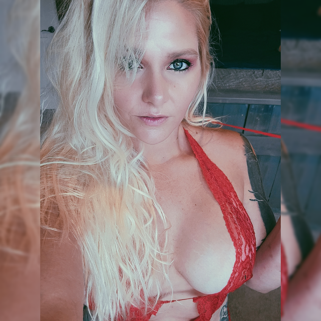 🍍Swinging couple🍍's avatar