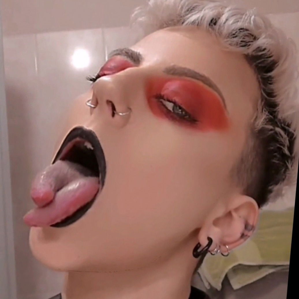 Addiction Slave's avatar