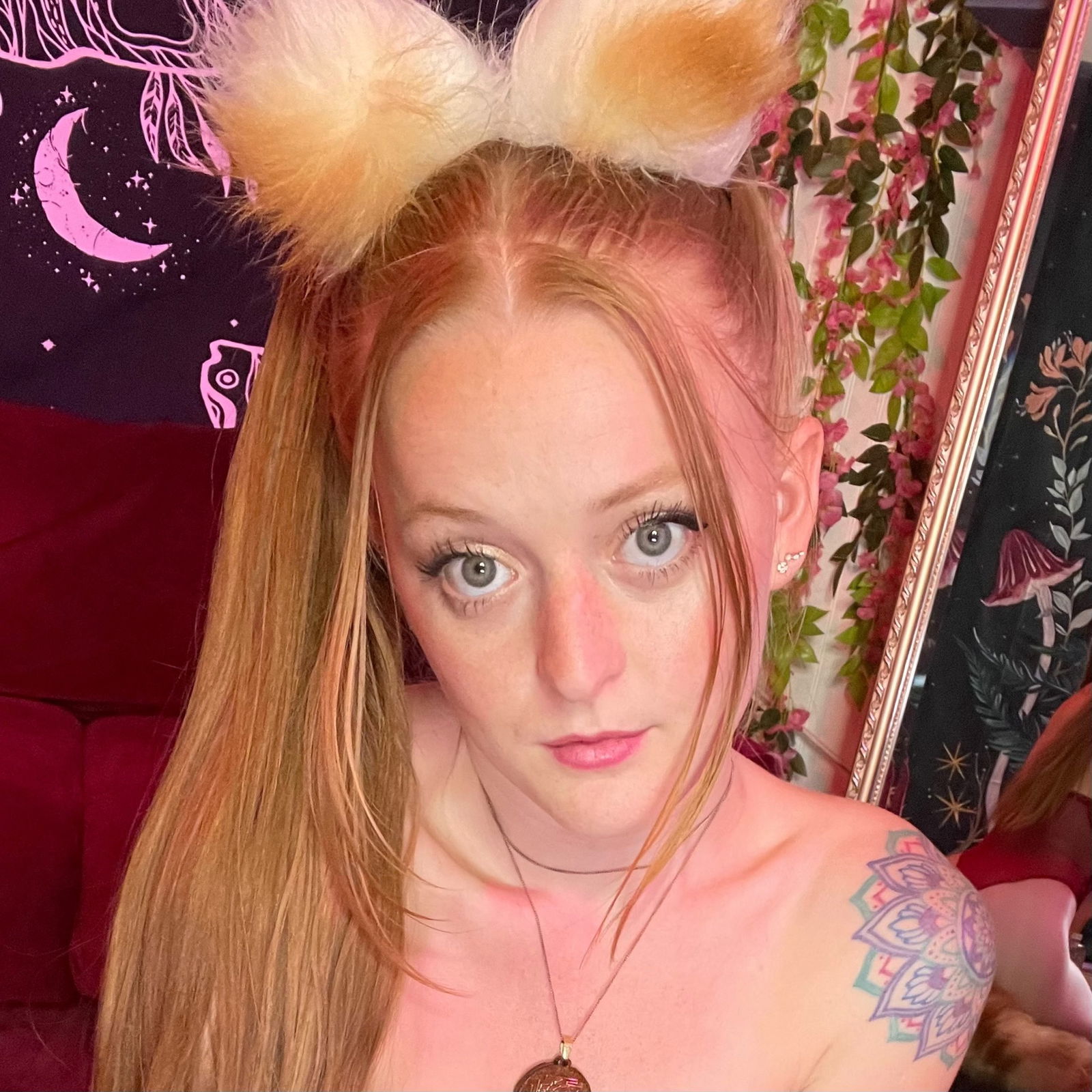 Adora Lotus 💮's avatar