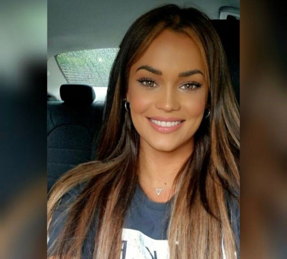 Adriana Luxxxxx's avatar