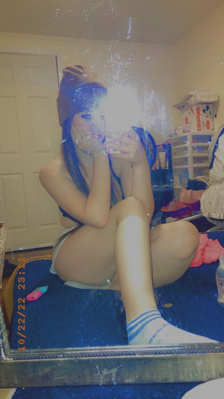 Baby Adrii's avatar