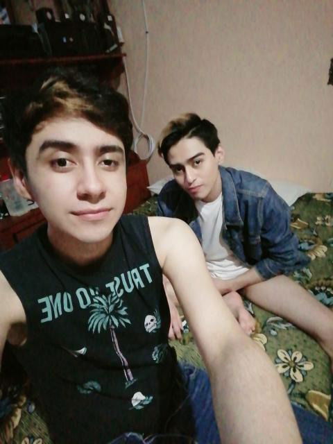 ADRIEL (PAREJA GAY)'s avatar