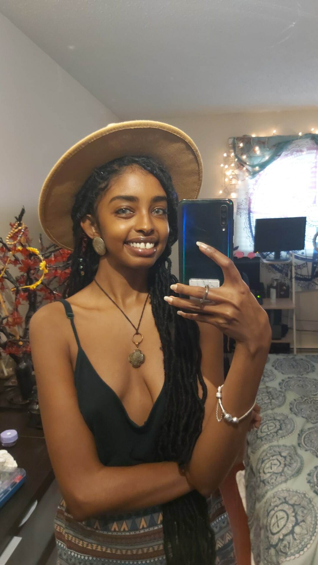 African Hippy's avatar