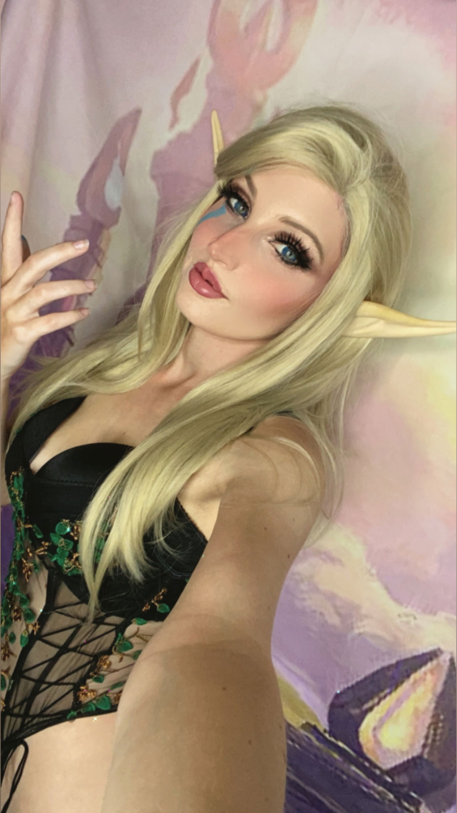 Alrevia (Dark Lady)'s avatar