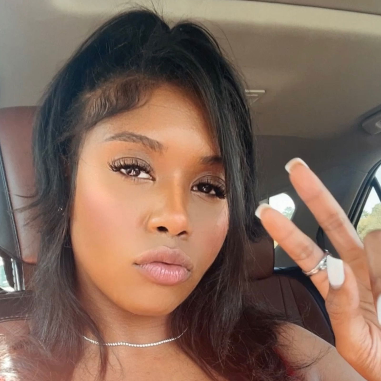 AJ💕's avatar