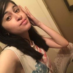 Alaska Zade's avatar