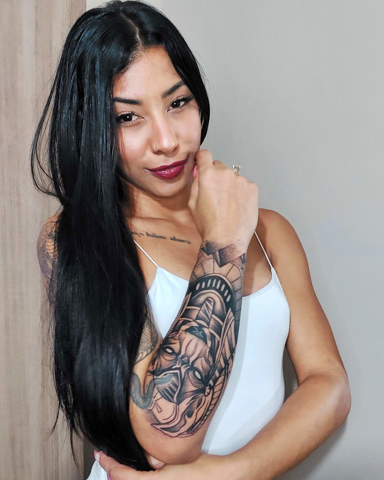 Thais Alcântara's avatar