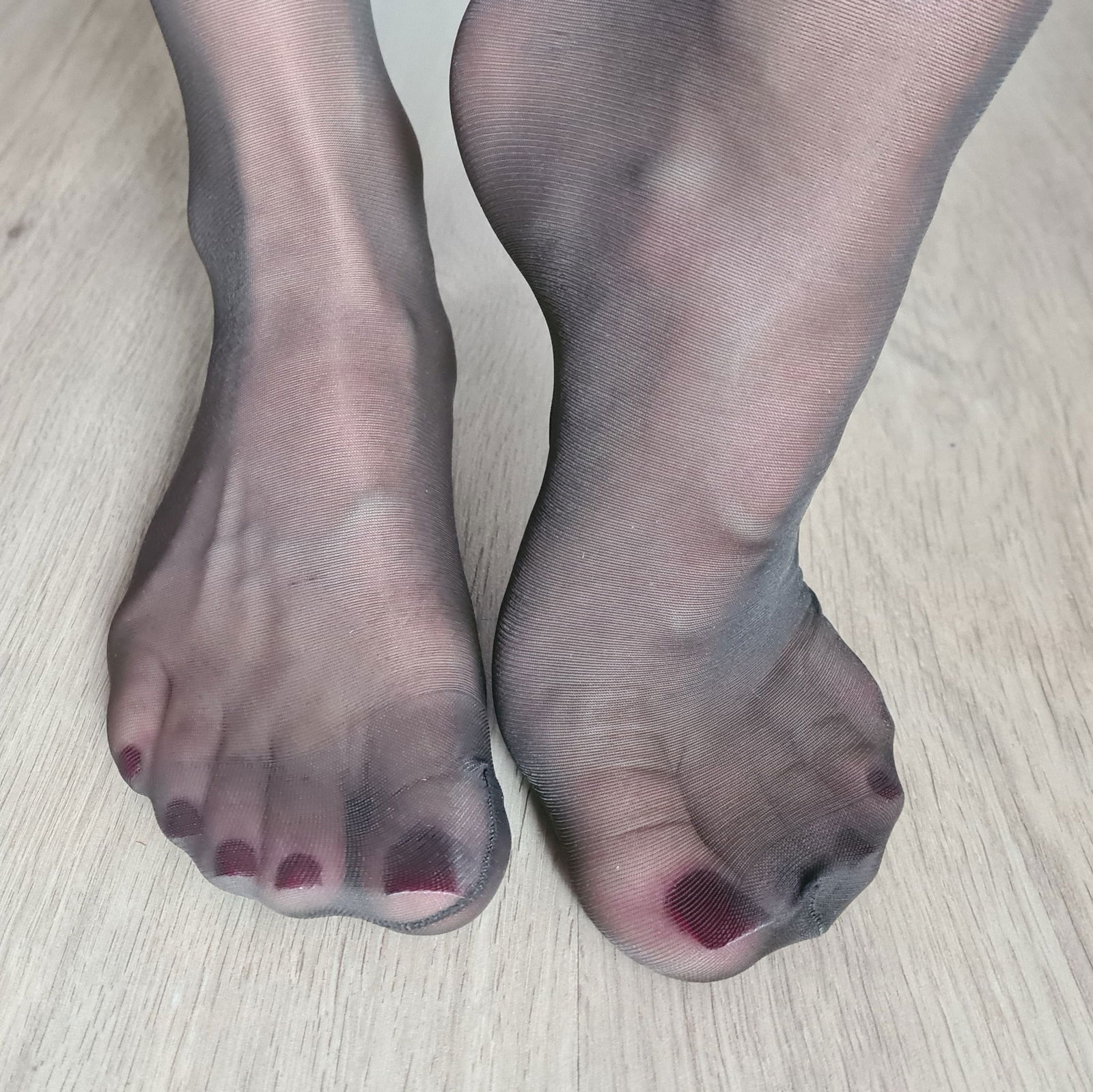 FEET QUEEN ♡'s avatar