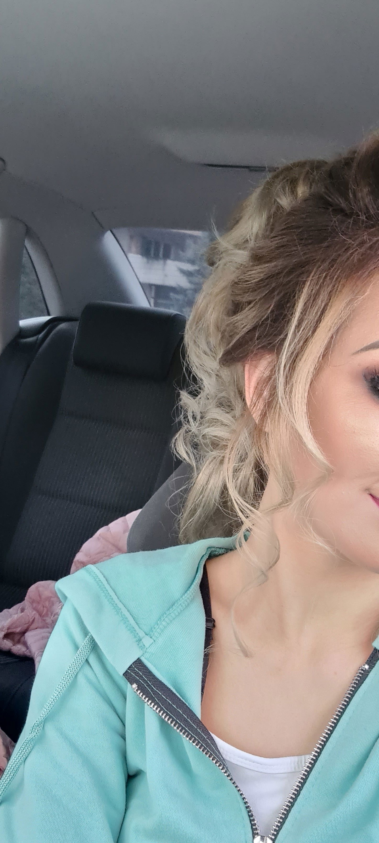 Alexandra's avatar