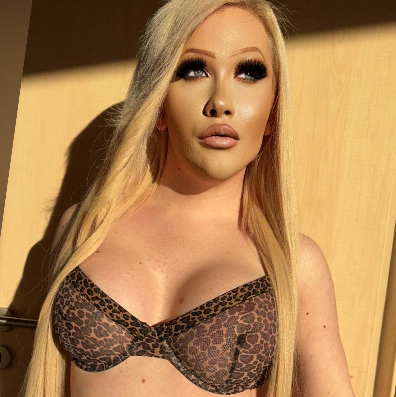 AlexiaAmour's avatar