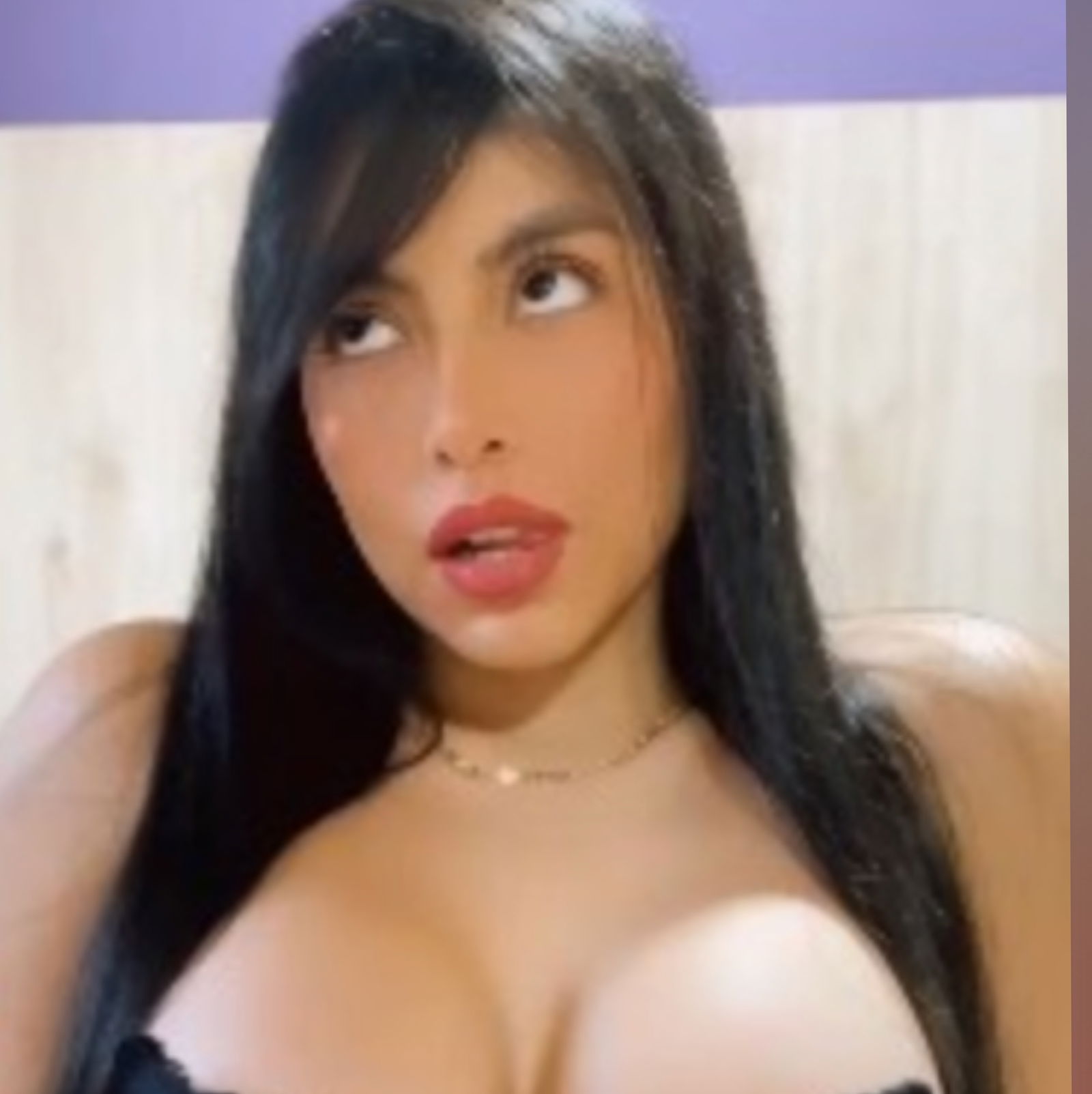 Alina ✨