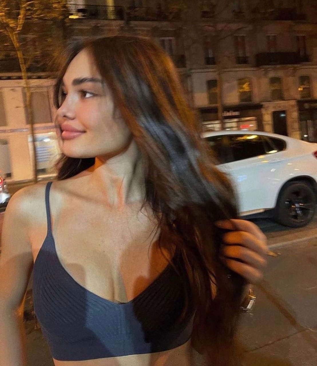 Alina UG's avatar