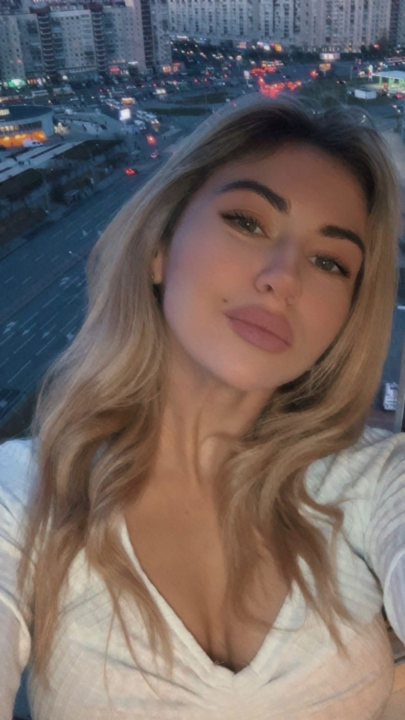Alya's avatar