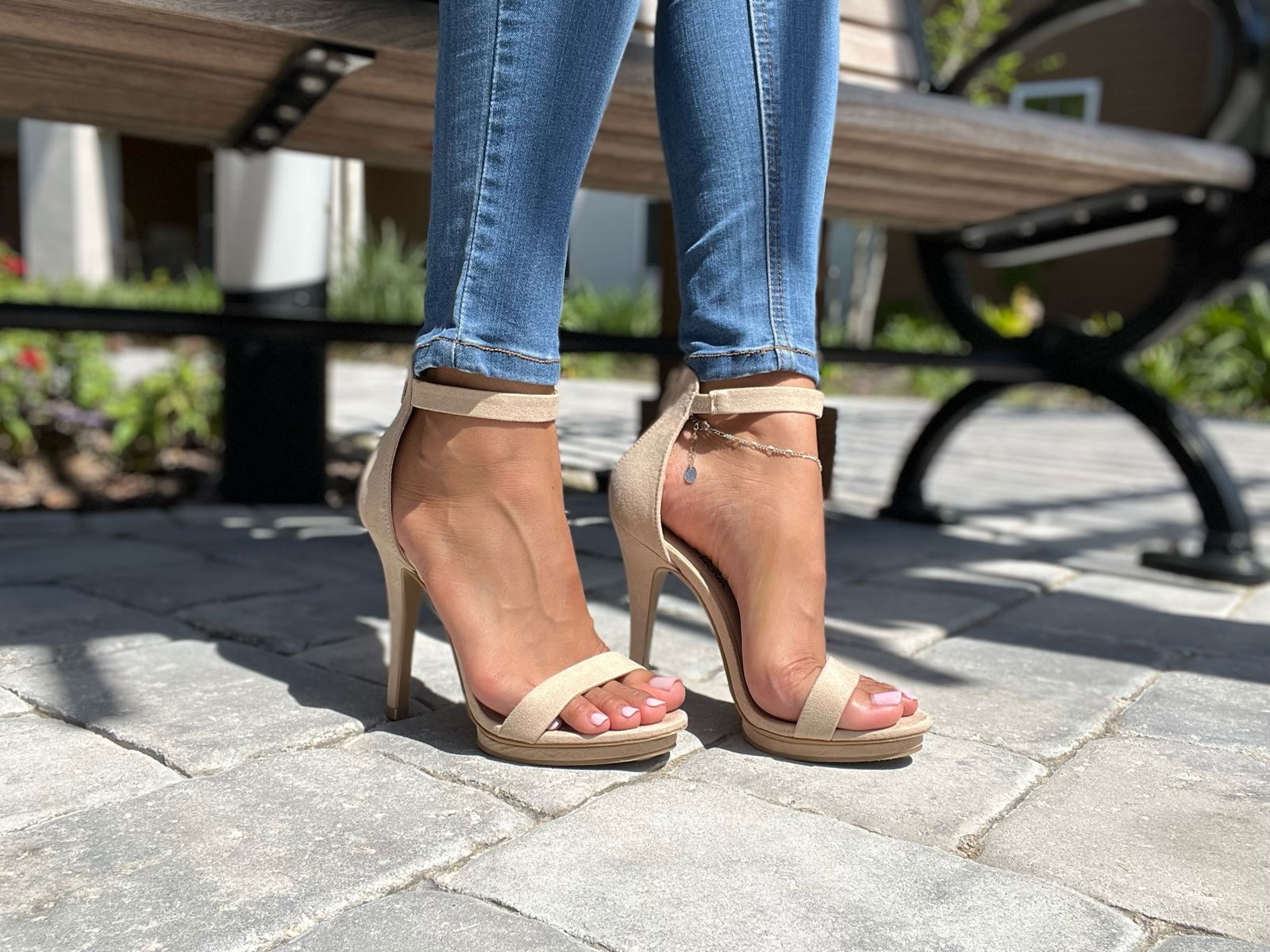 t i f f a n y's avatar