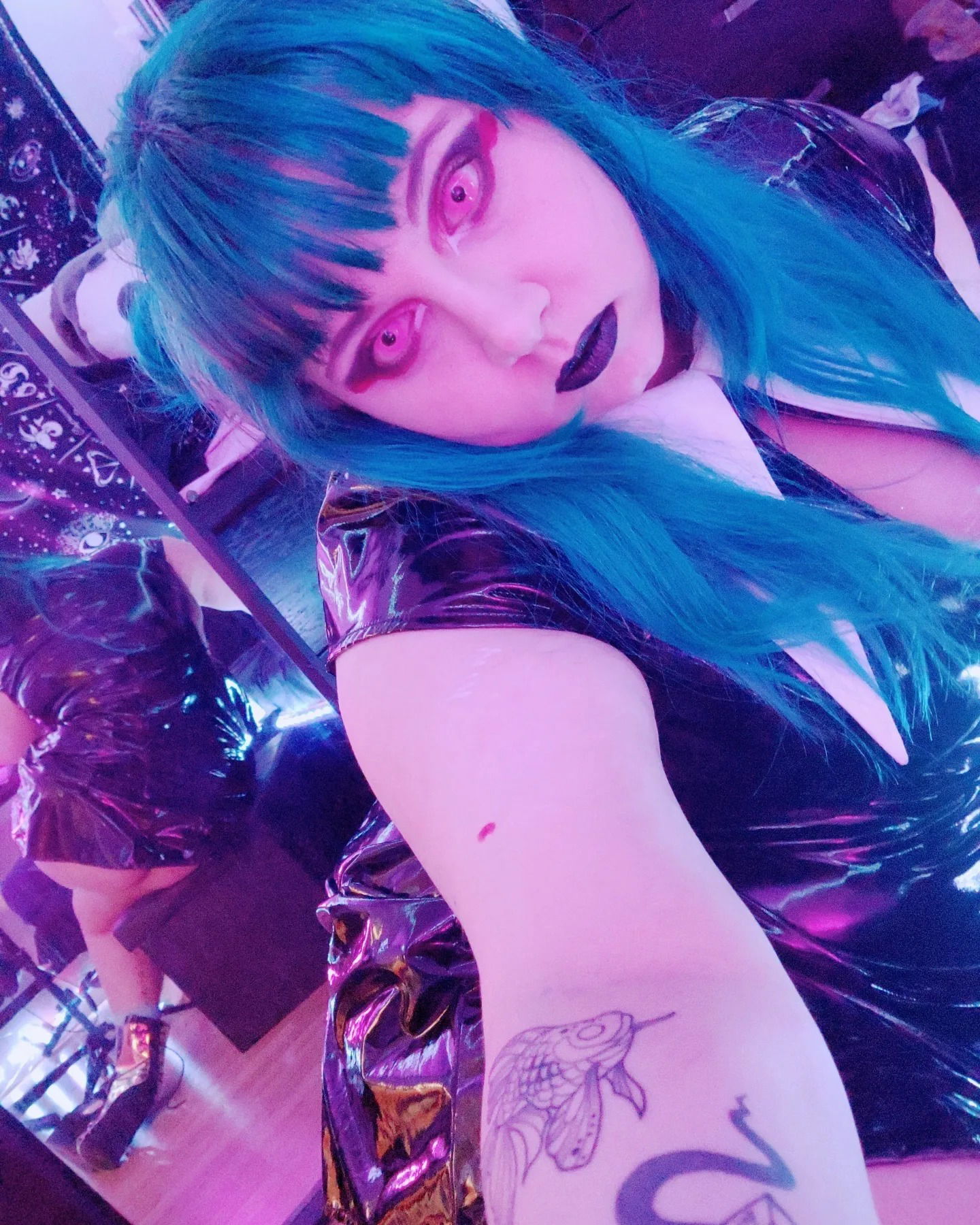 𝔹𝔻𝕊𝕄 ℚ𝕌𝔼𝔼ℕ's avatar