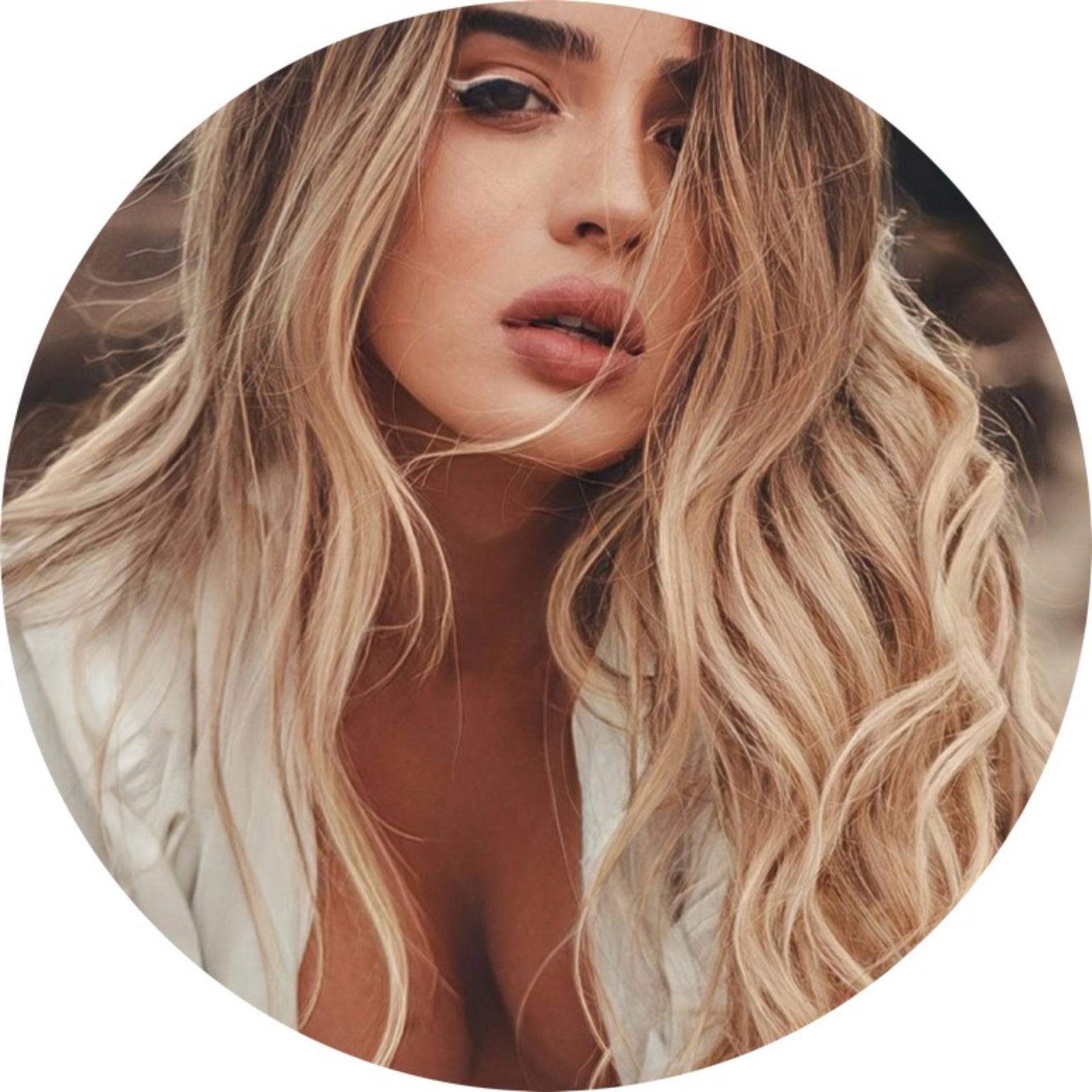 AMAZONADOTCOM's avatar