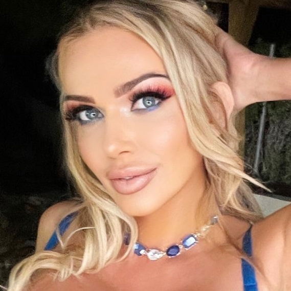Adult🌟Amber-Jayne (18+)'s avatar