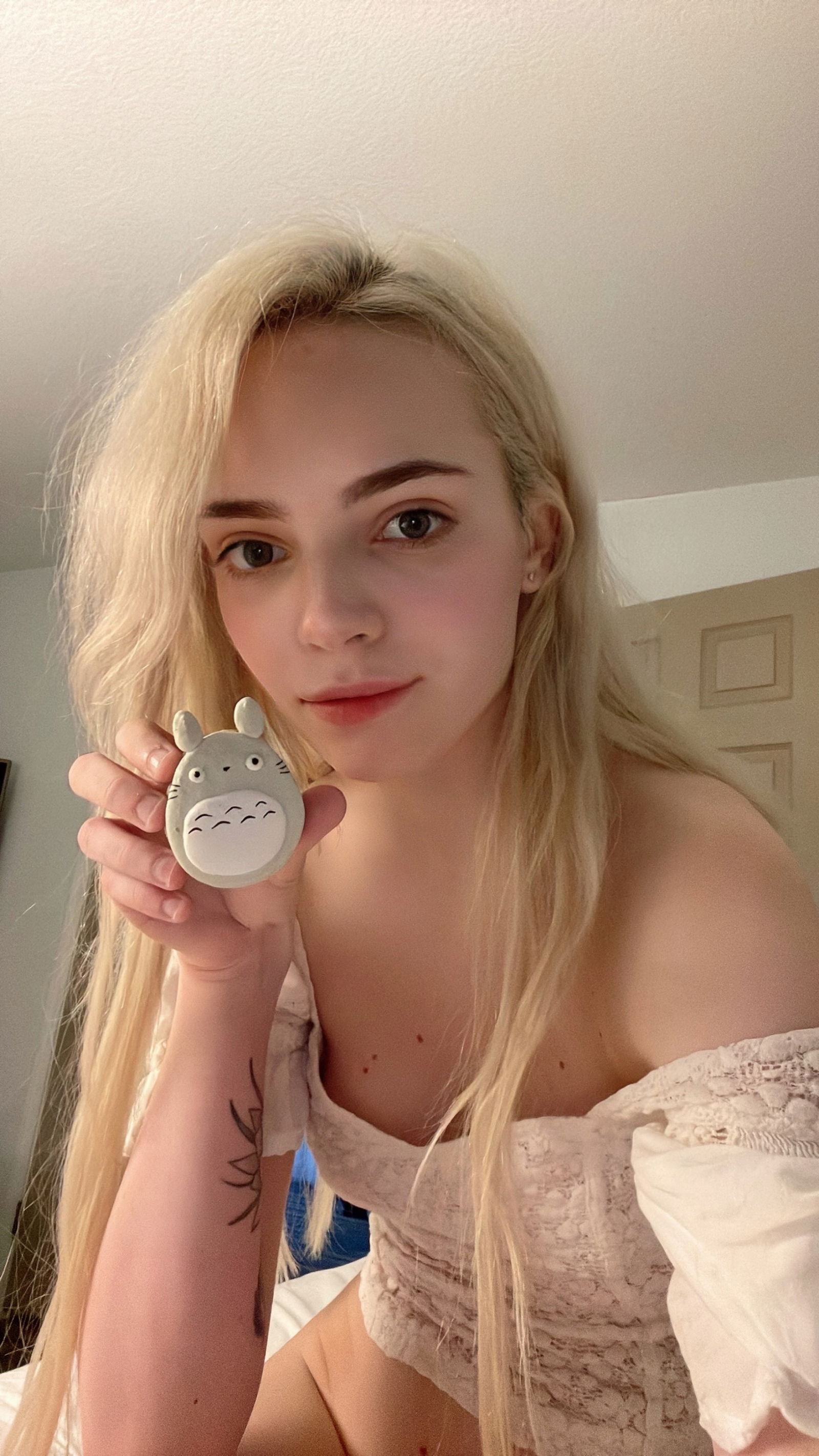 European tiny waist phat ass's avatar