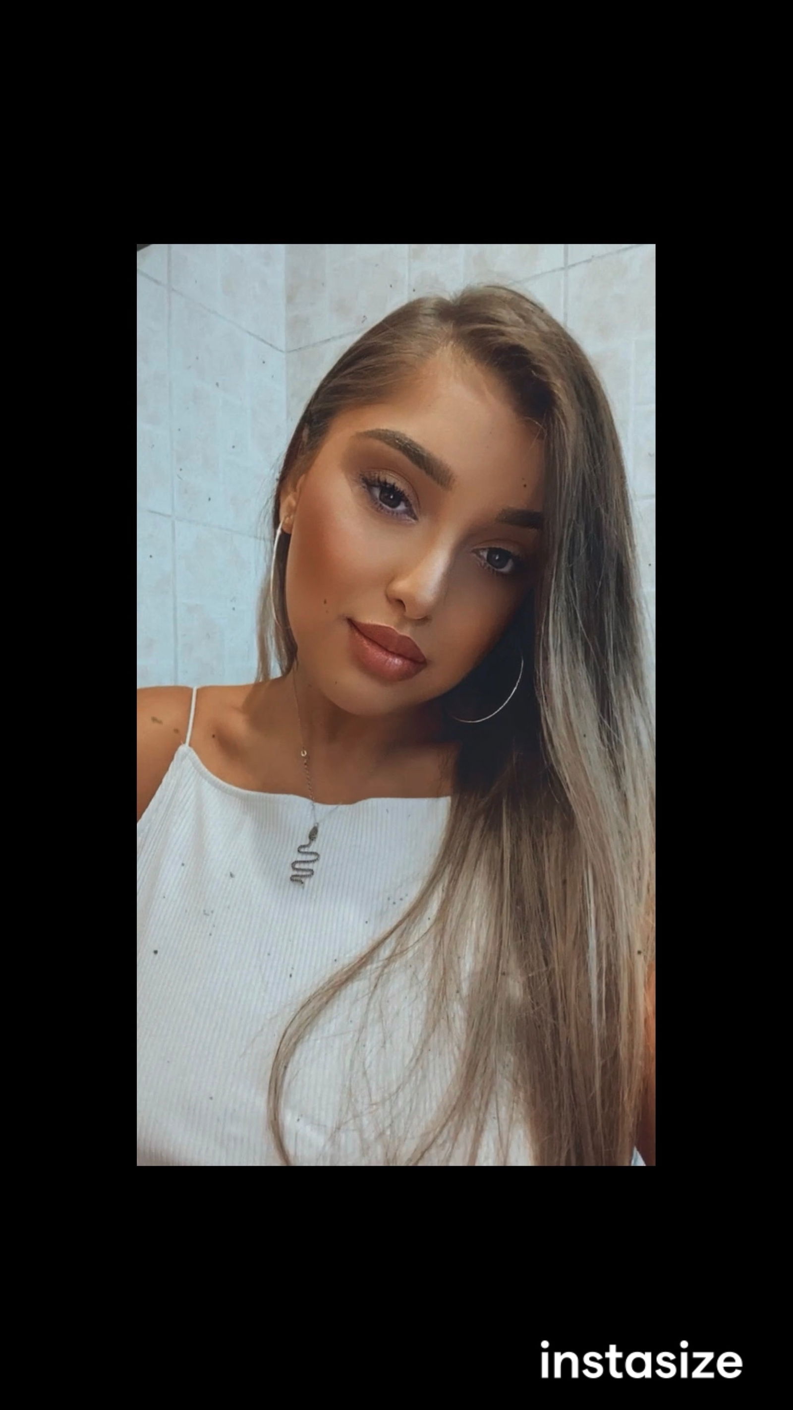 Amina's avatar