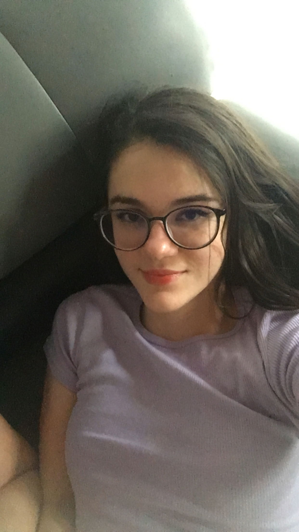 Ana <3's avatar