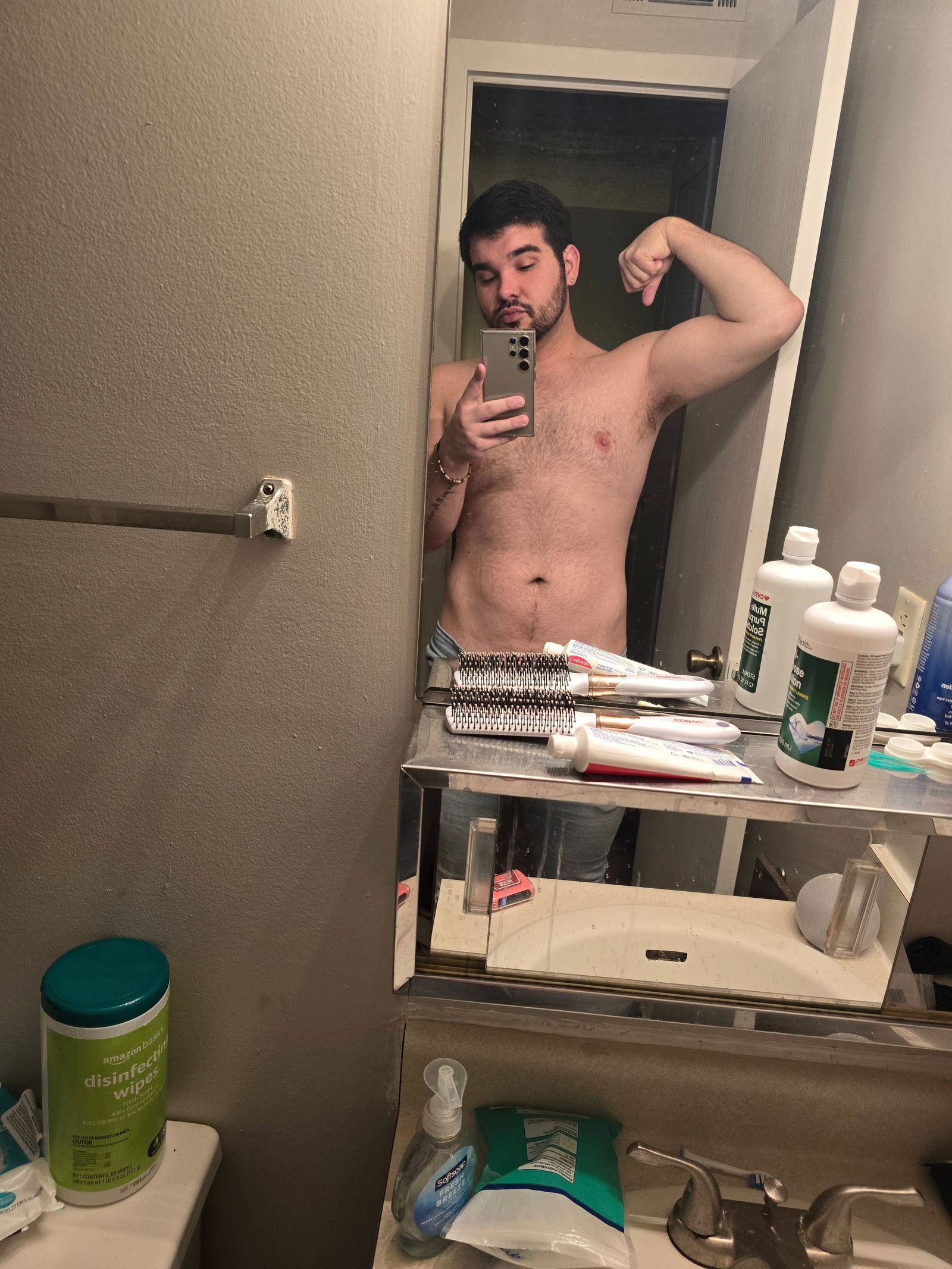 AndrewR