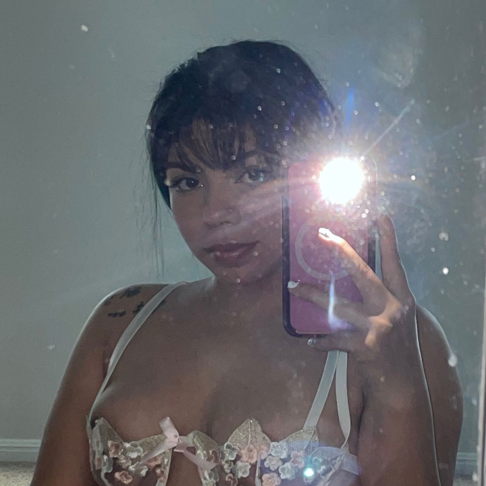 *✧･ﾟ:* 𝓂𝑜𝓂𝓂𝓎 *:･ﾟ✧*'s avatar