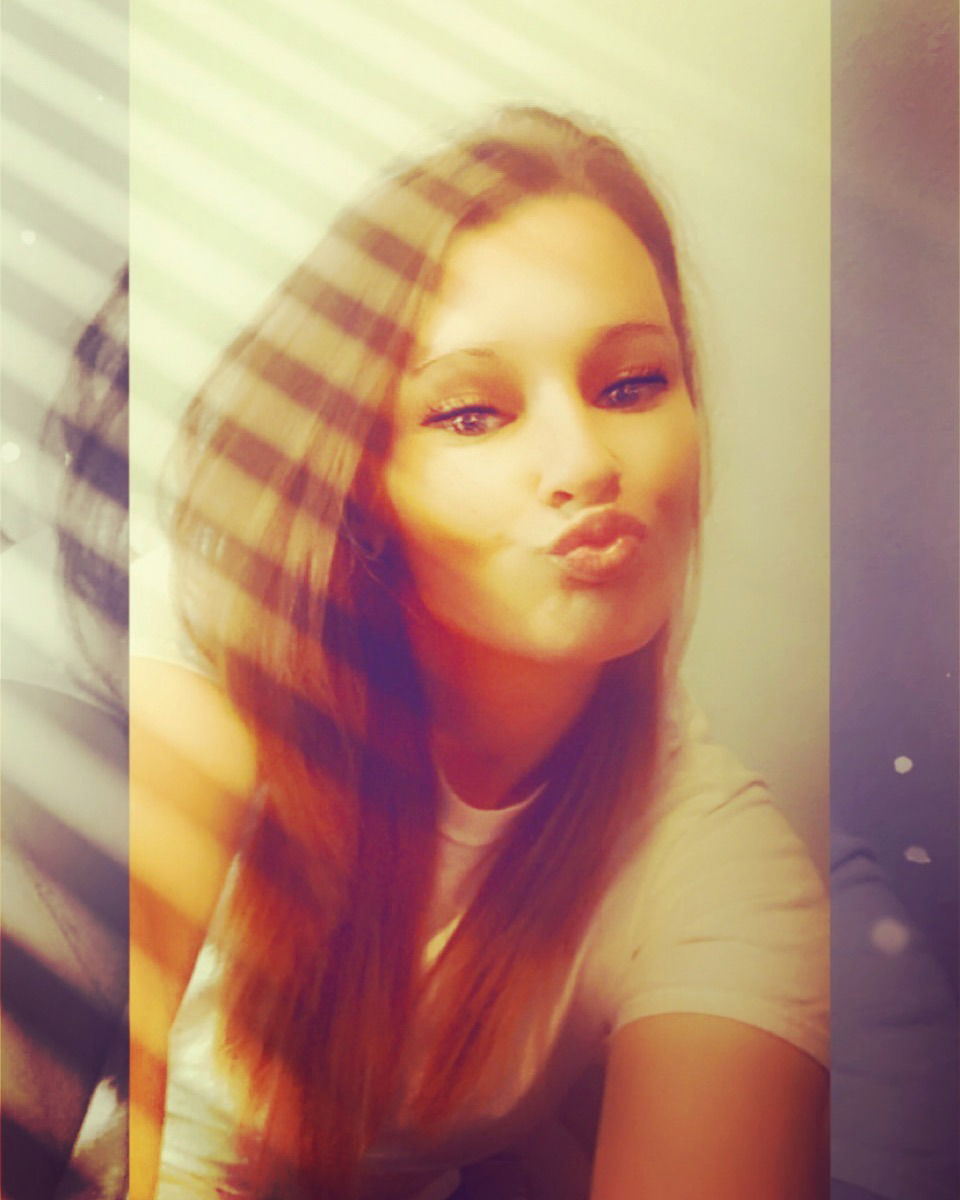 Angelaa
