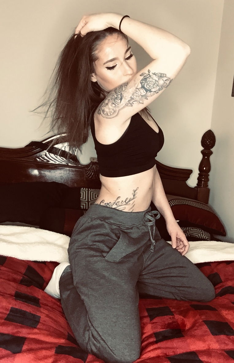 Angela Spires💋's avatar