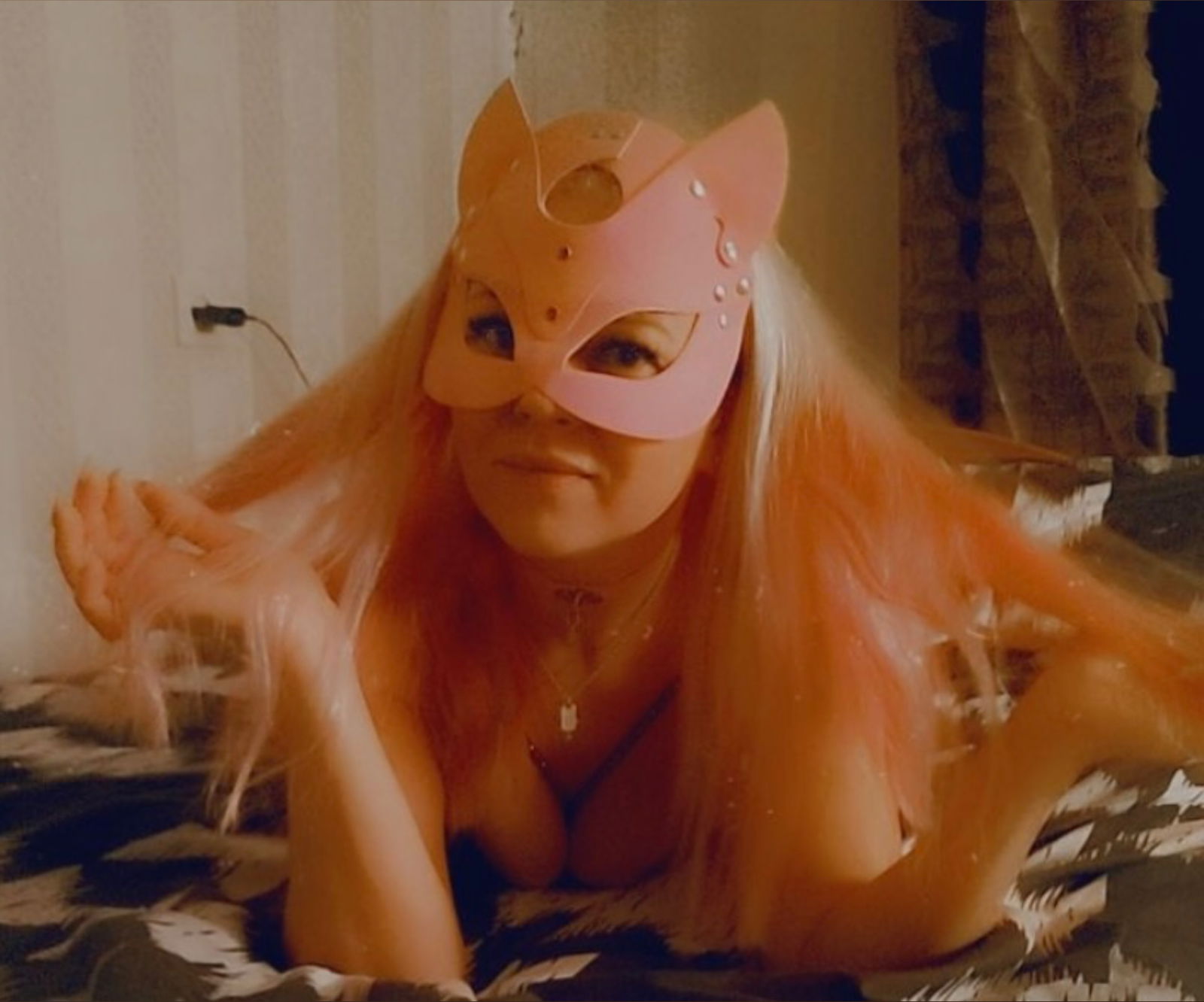 Estonian Hotwife Gangbang girl...