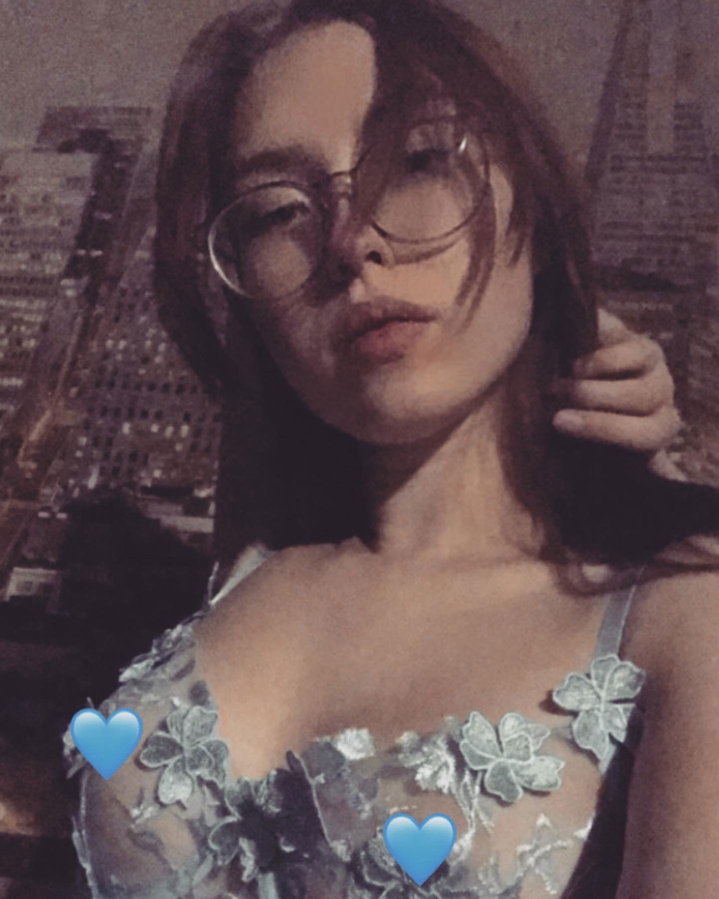 Angelina's avatar