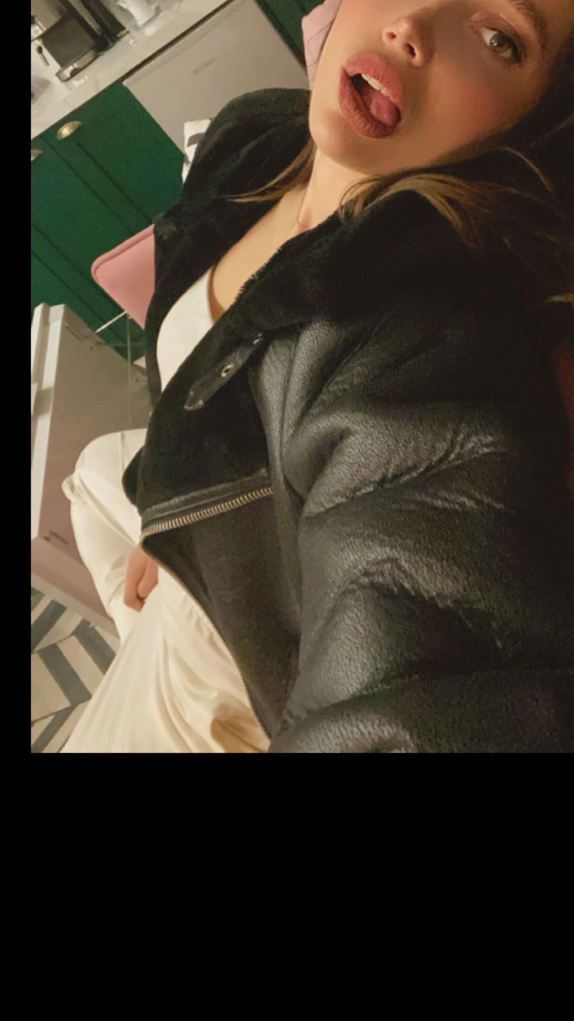 Anissa Kate's avatar