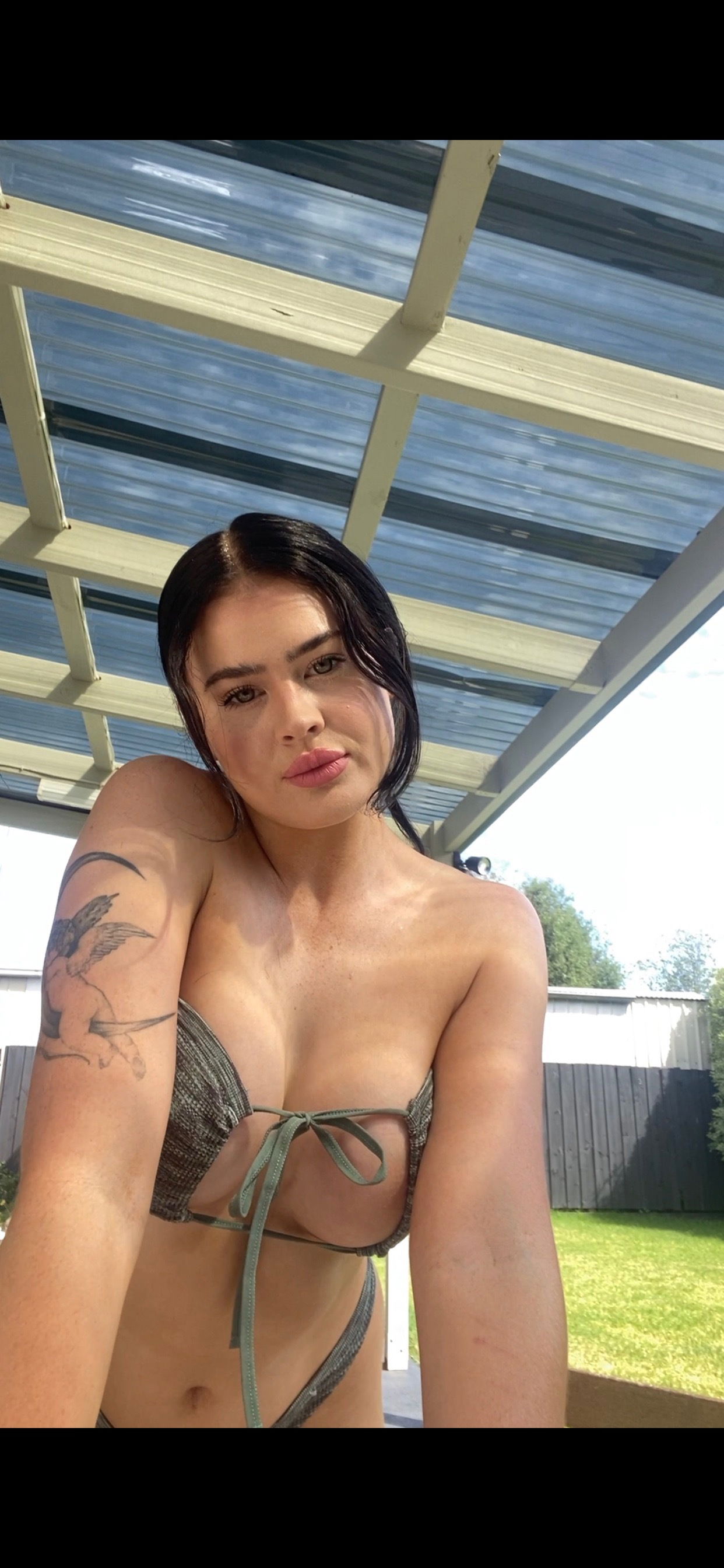 Anna Petite