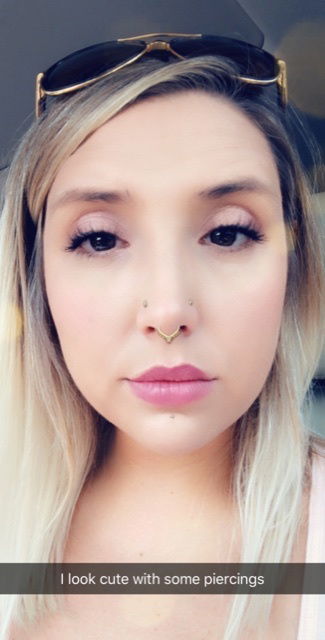 Anna Bomb's avatar