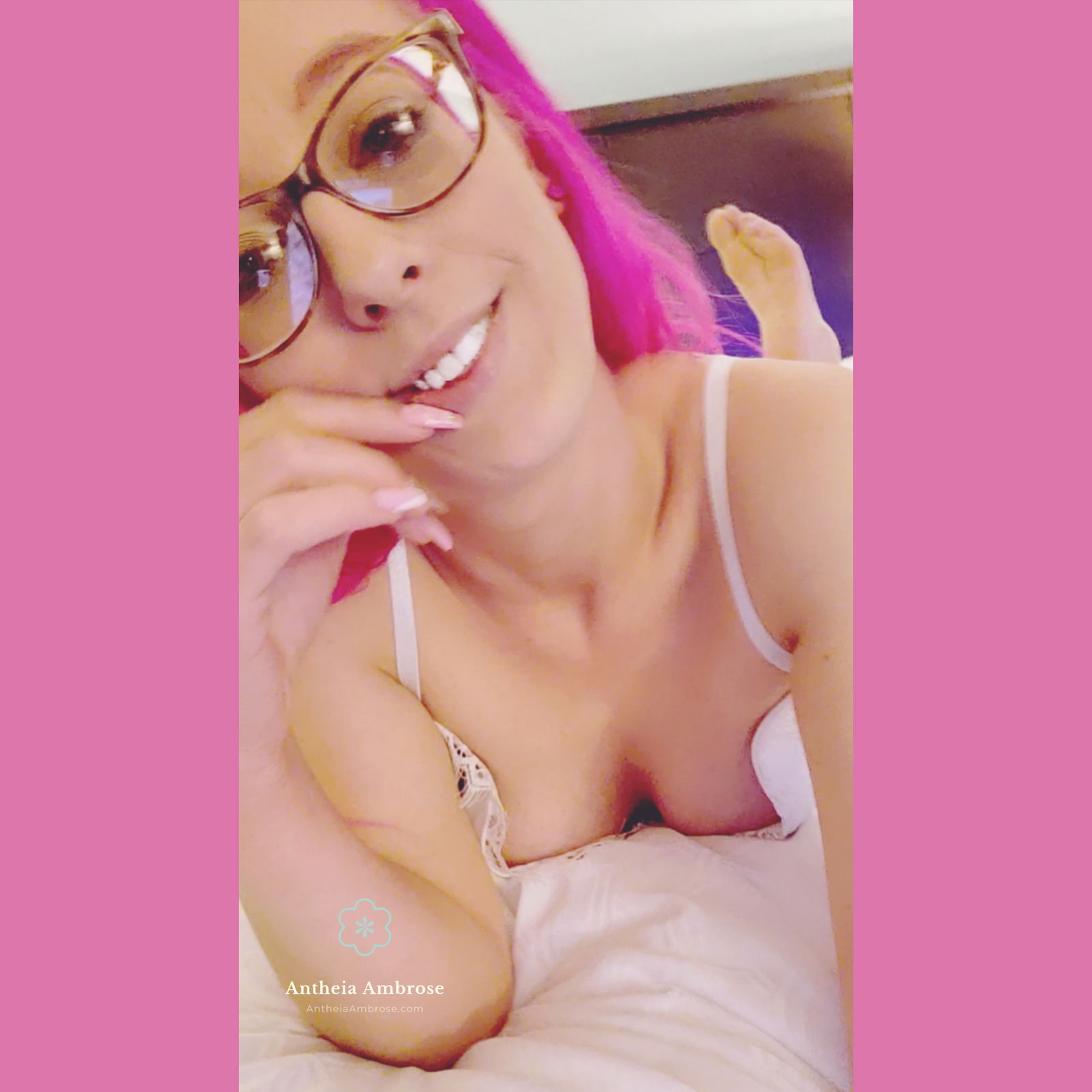 Antheia Ambrose 🌽⭐'s avatar