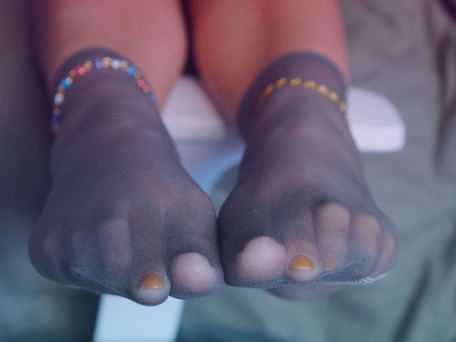 Artiste Feet