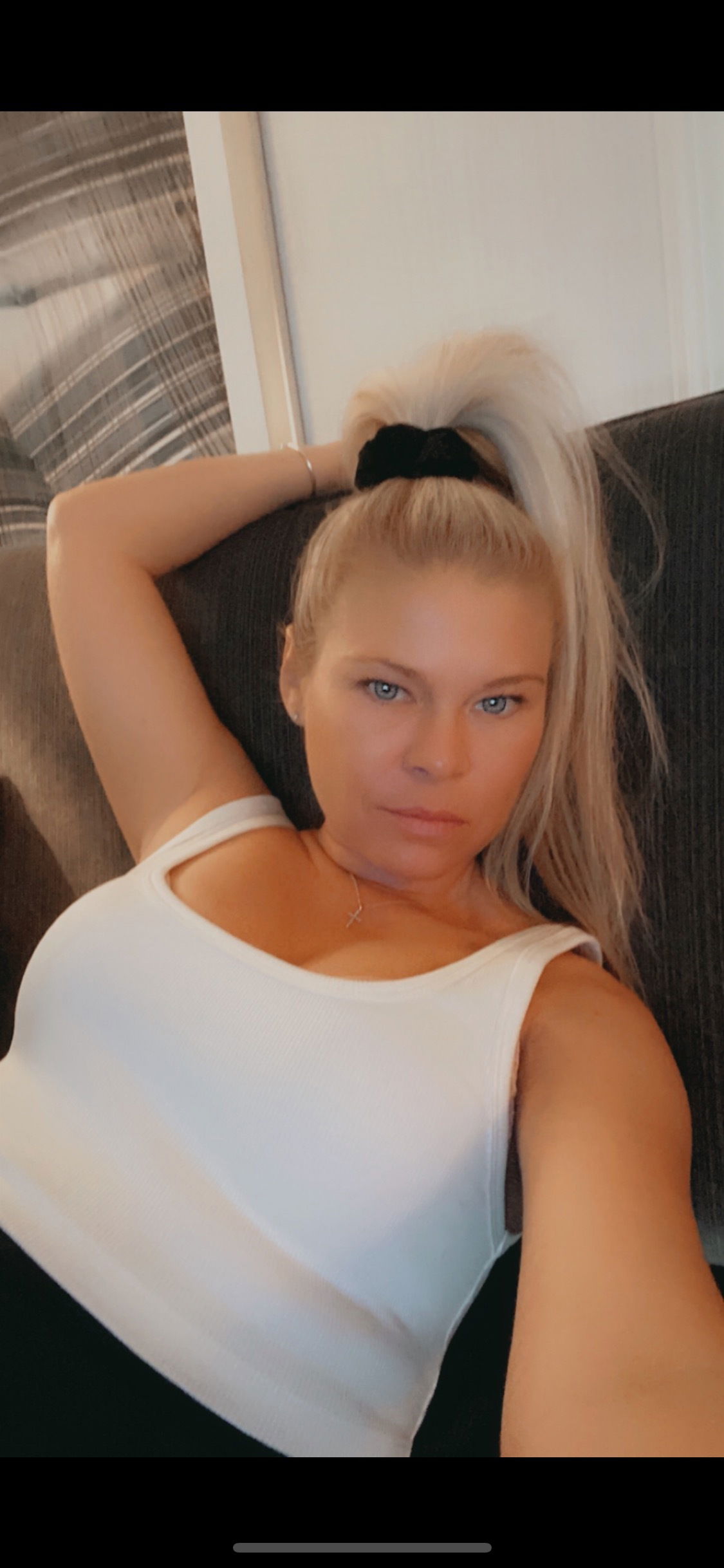 Ashley_Logan's avatar