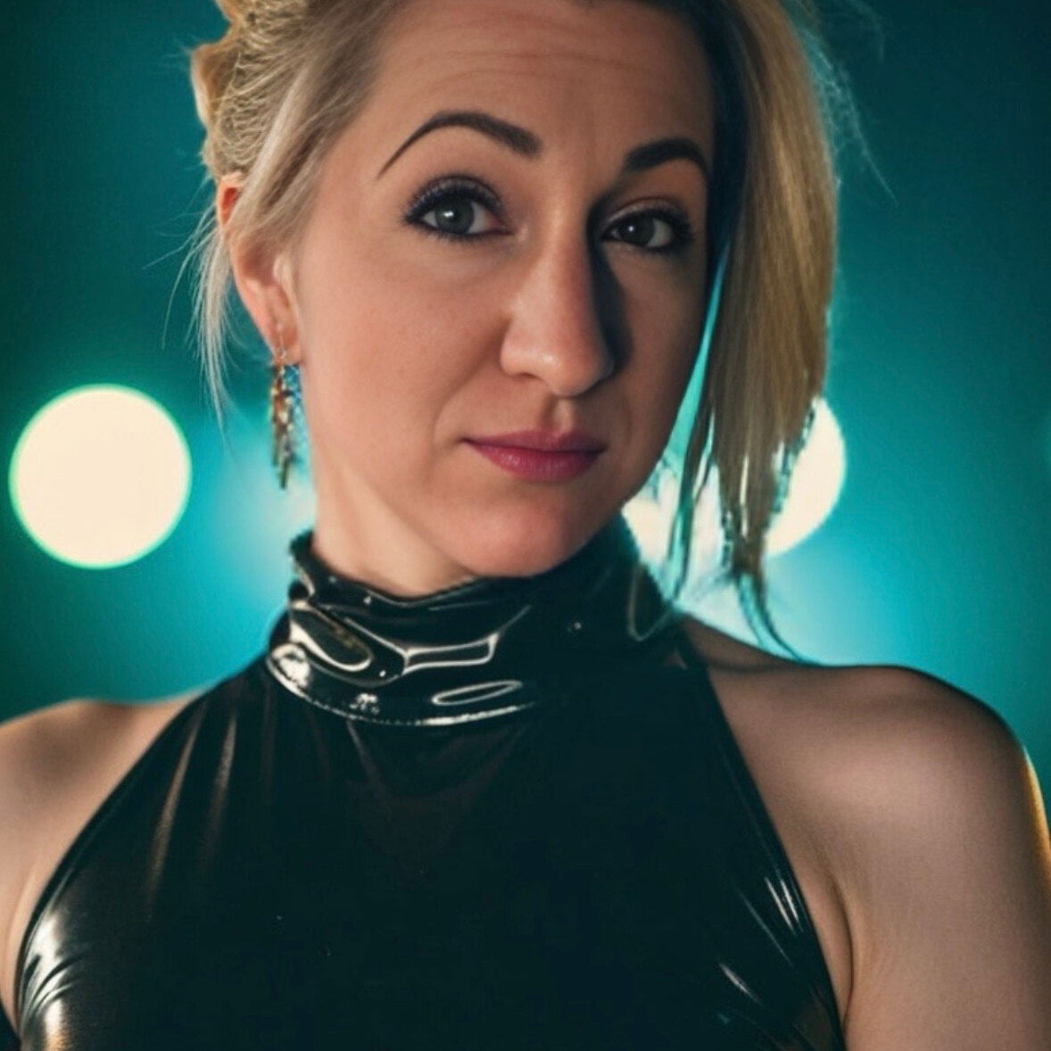 Ashley_teller's avatar