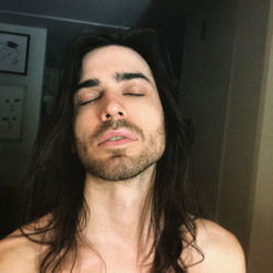 Ashley Lake (On hiatus for surgery)'s avatar