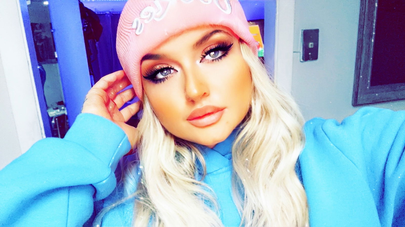 Asholicious's avatar