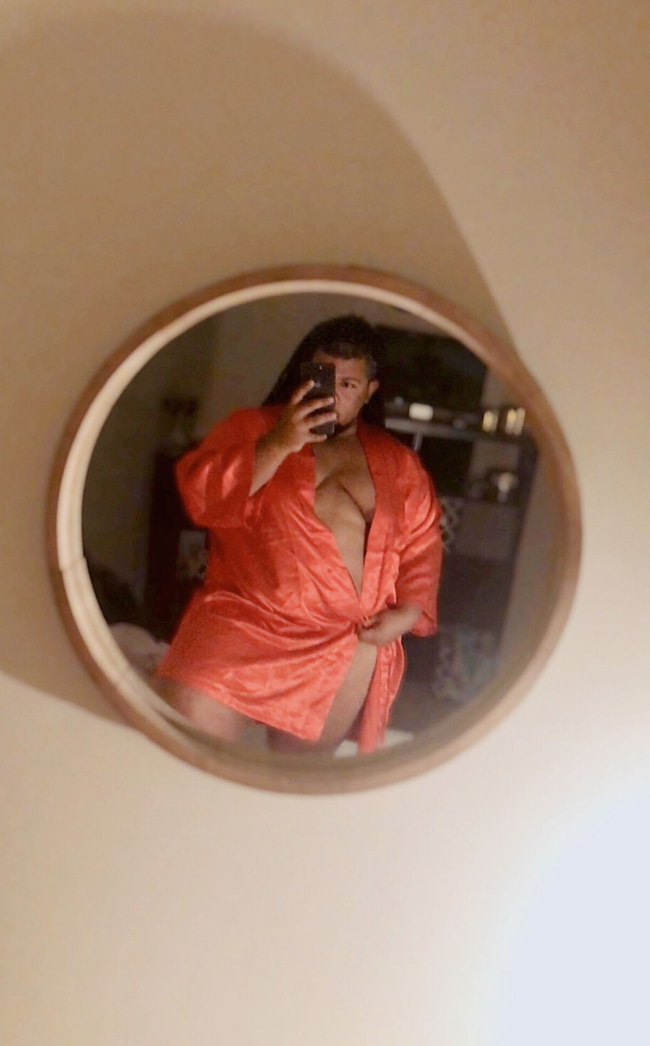 Nuts &amp; Giggles's avatar
