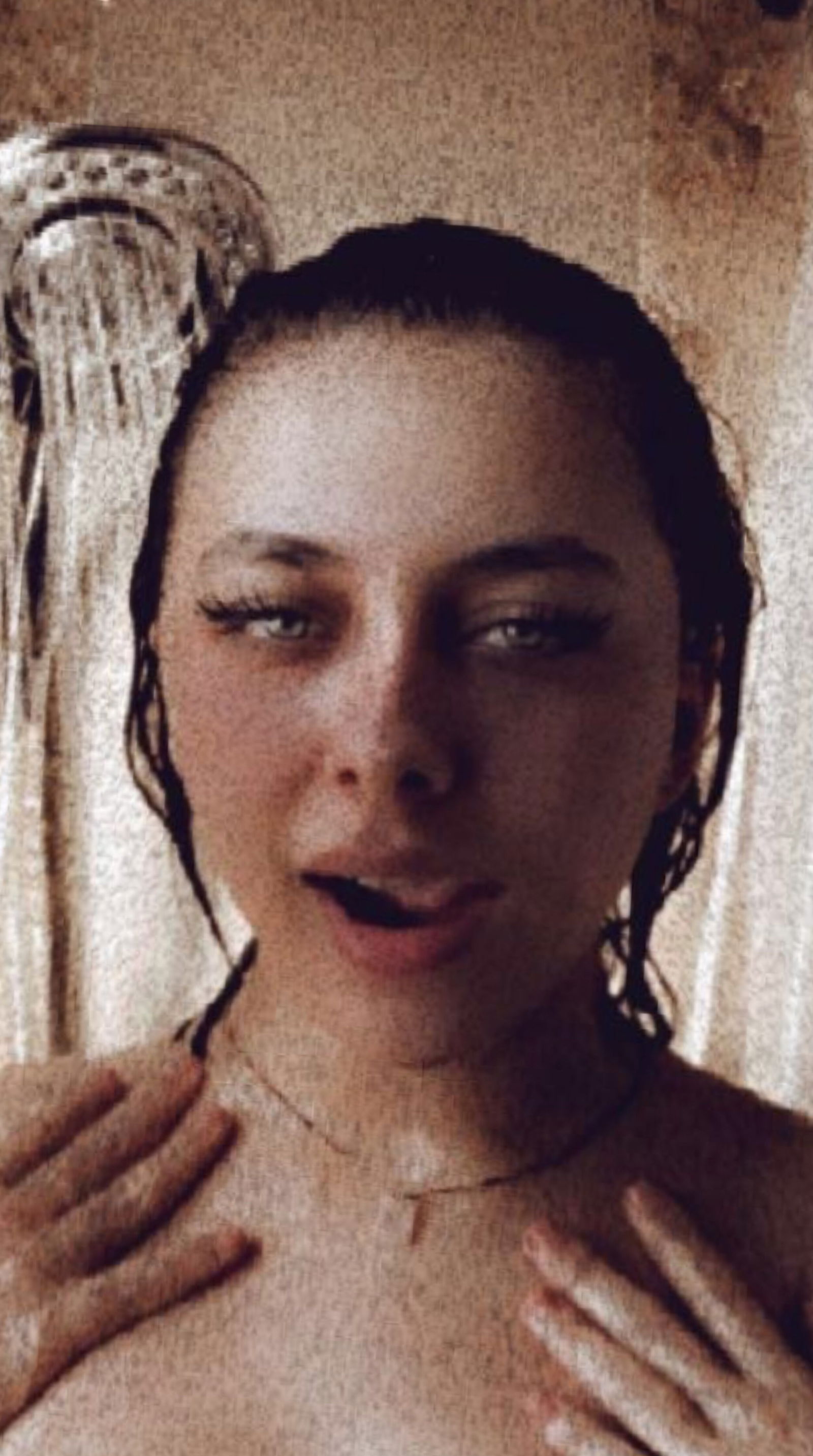 Alana Thomas's avatar