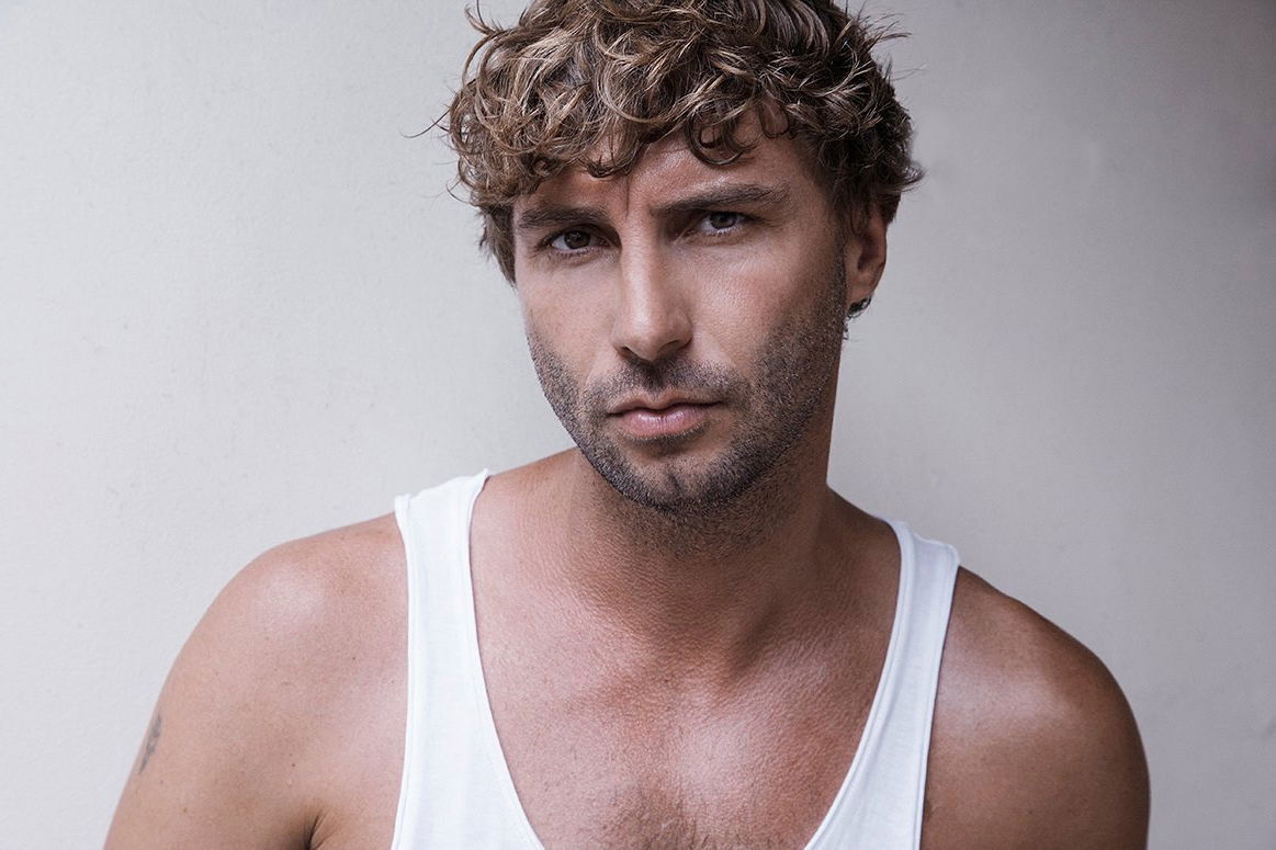 Eliot Klein / Attila Kiss  photographer's avatar