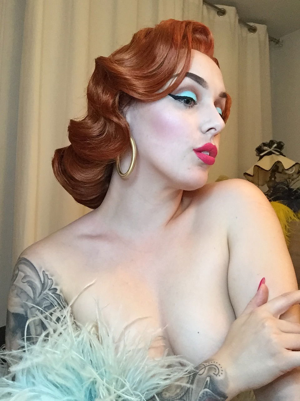 Audrey Ivory's avatar