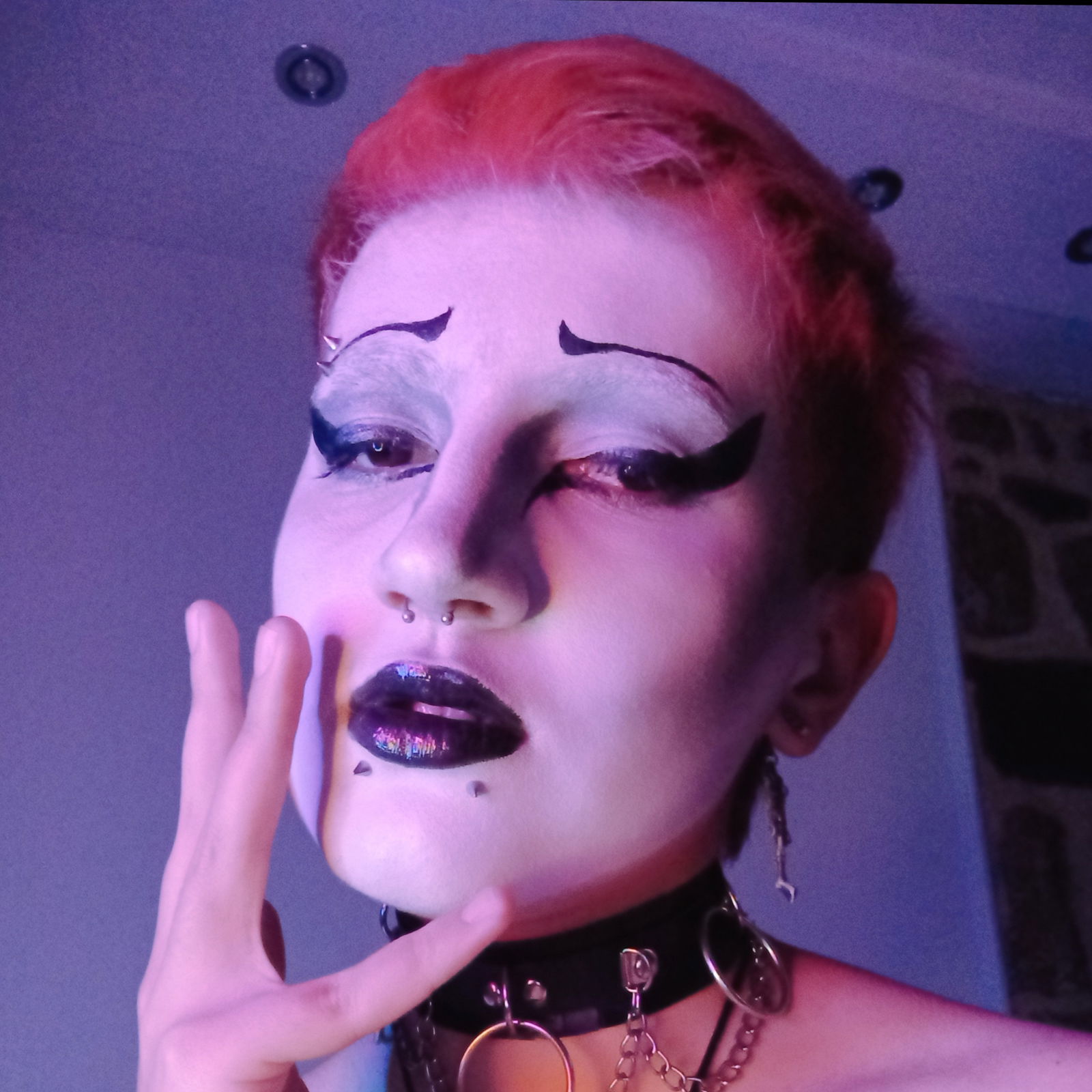 Avalon Creations's avatar