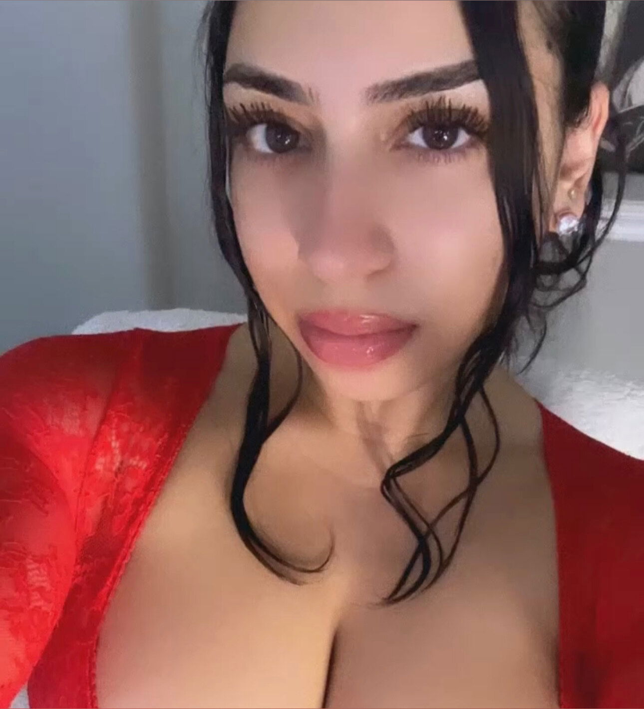 Rocky🍒's avatar