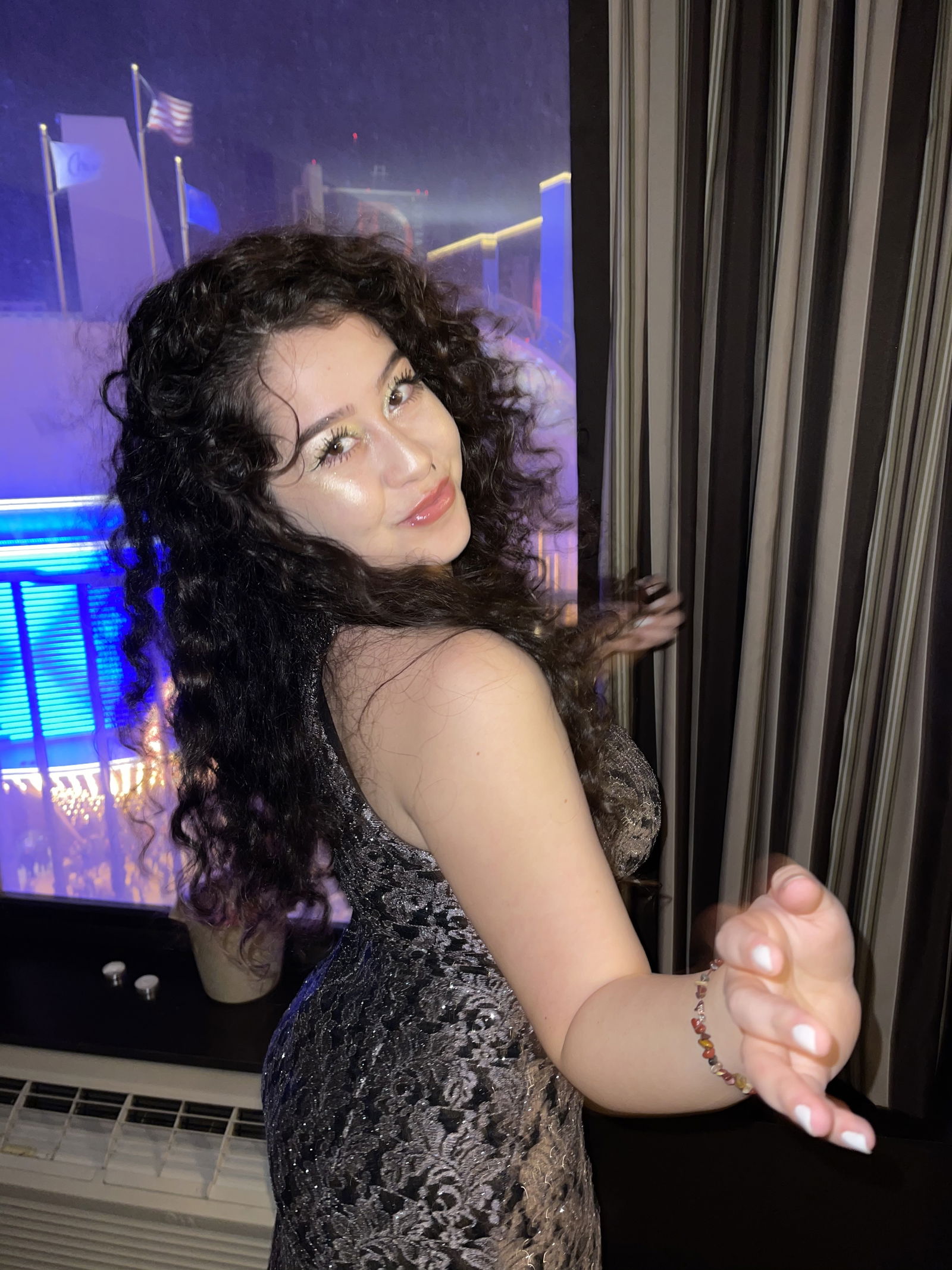 b.ae's avatar