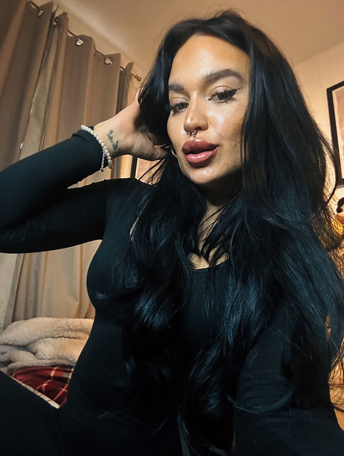 Lola - ʙᴀʙʏ ɢɪʀʟ 63's avatar