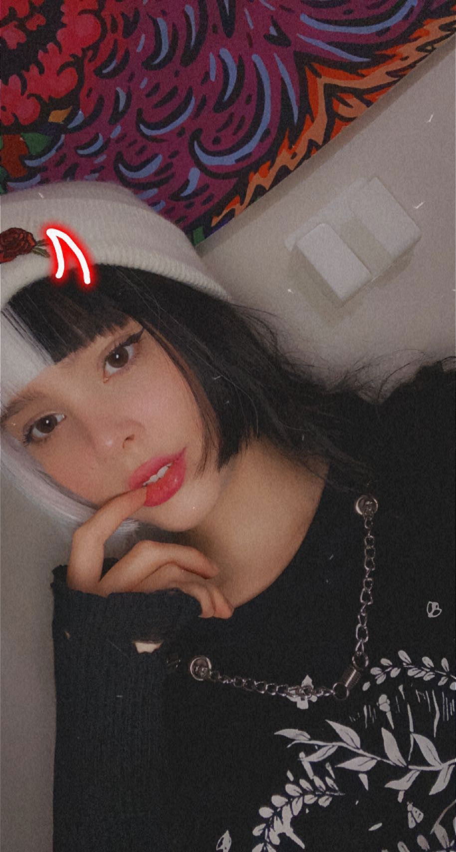 Baby Peach's avatar