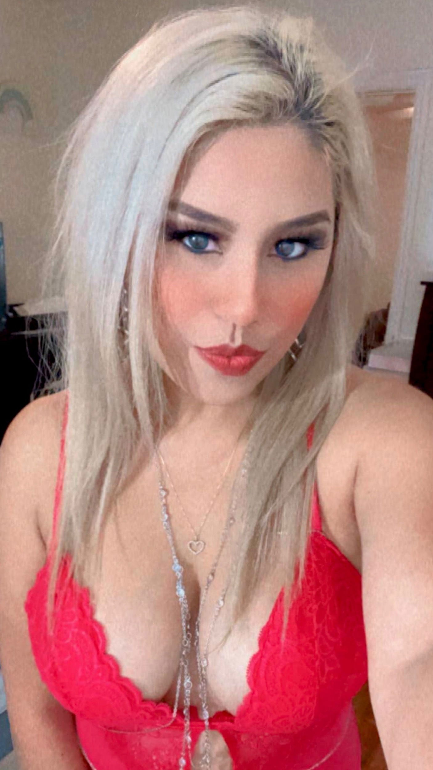 Bad Blondie Bee